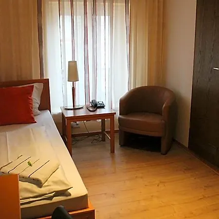 Weidenhof 3* Düsseldorf