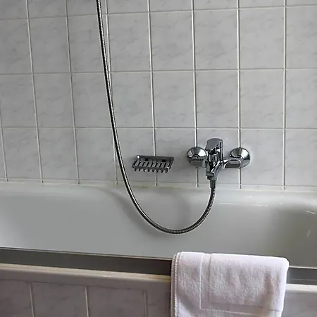 Weidenhof 3*