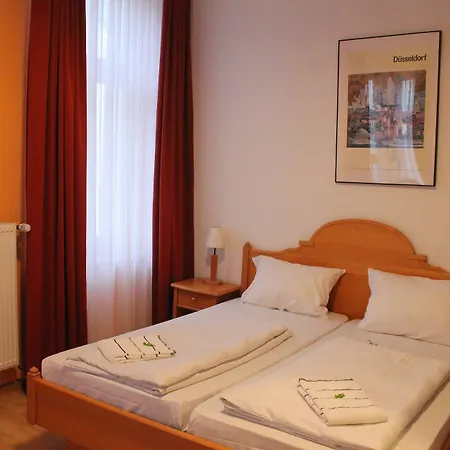 Weidenhof فندق 3*