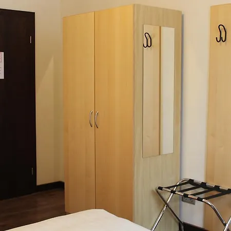 Hotel Weidenhof Dusseldorf