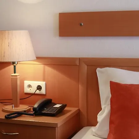 Weidenhof Szálloda 3*